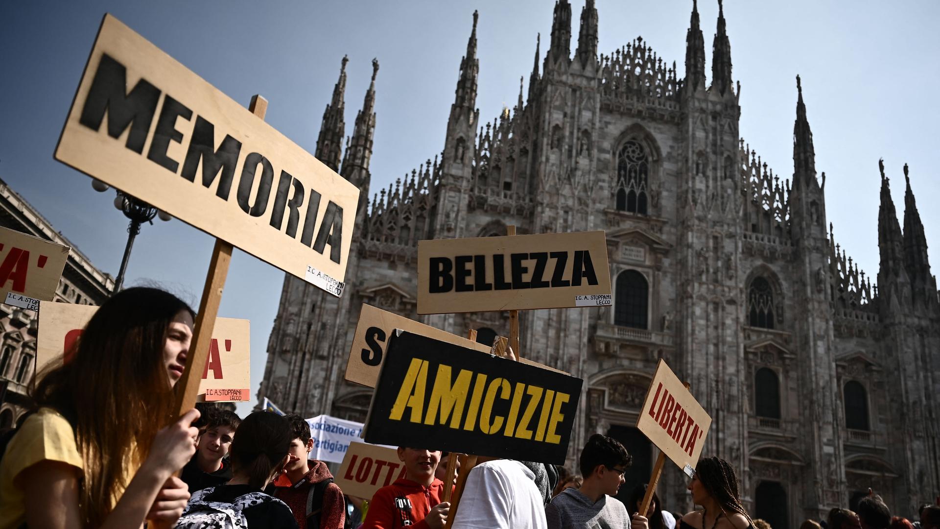 Italien - In Mailand gedenken zehntausende Menschen der Opfer der Mafia
