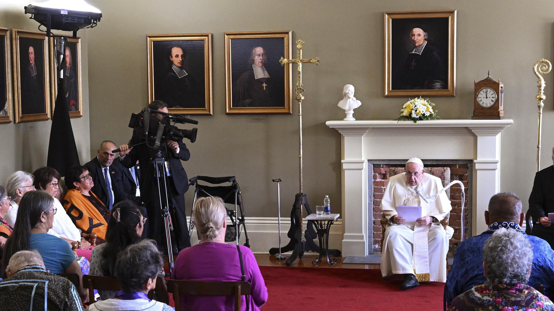 Kanada - Papst spricht bei Umgang mit Ureinwohnern von Genozid