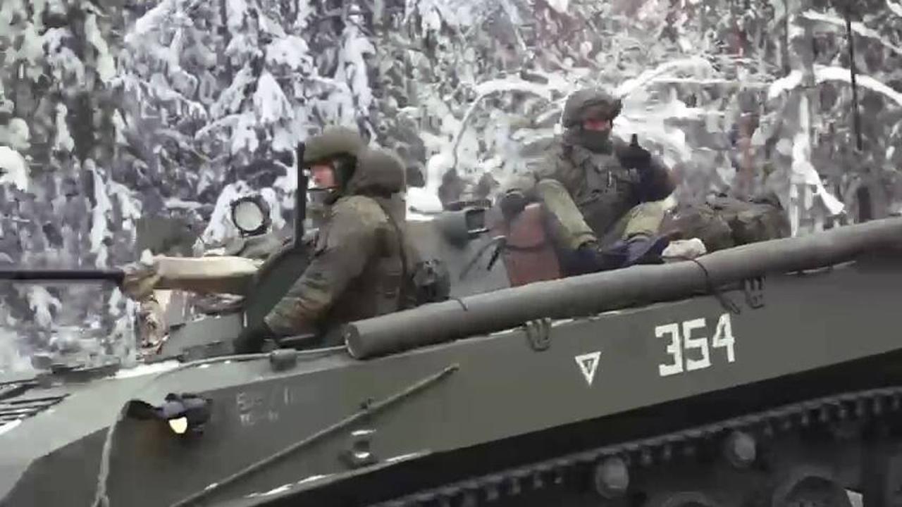 Peacekeeping Forces aus Russland fahren nach Kasachstan
