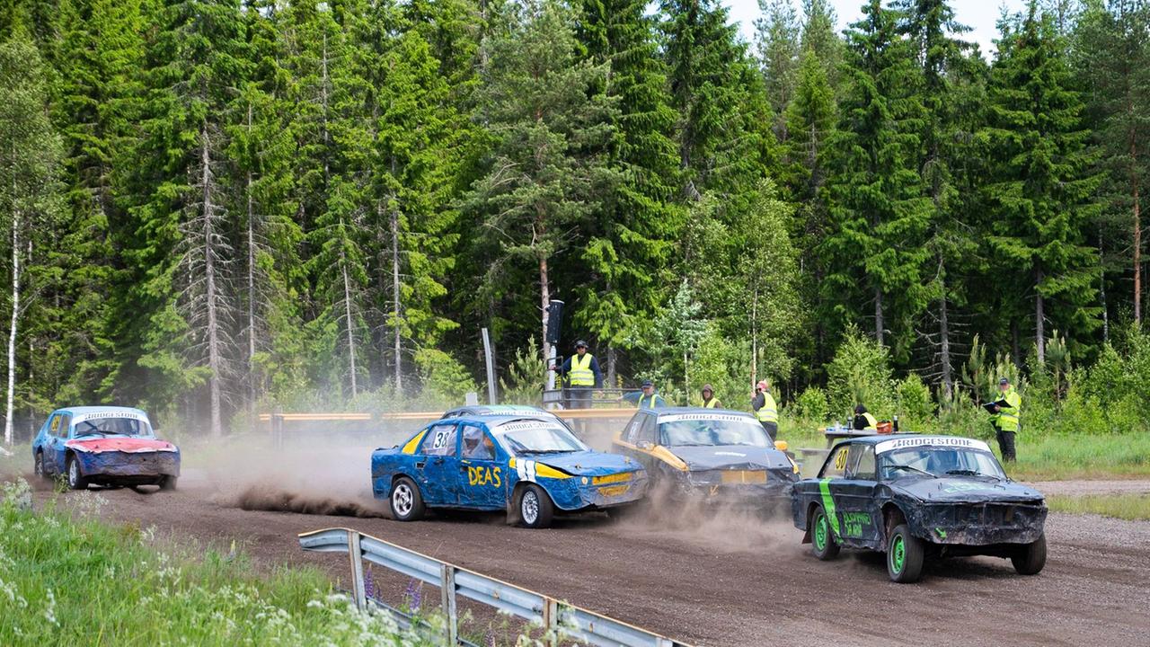 Folkraces sind in Schweden beliebt. Folkraces sind in Schweden beliebt.