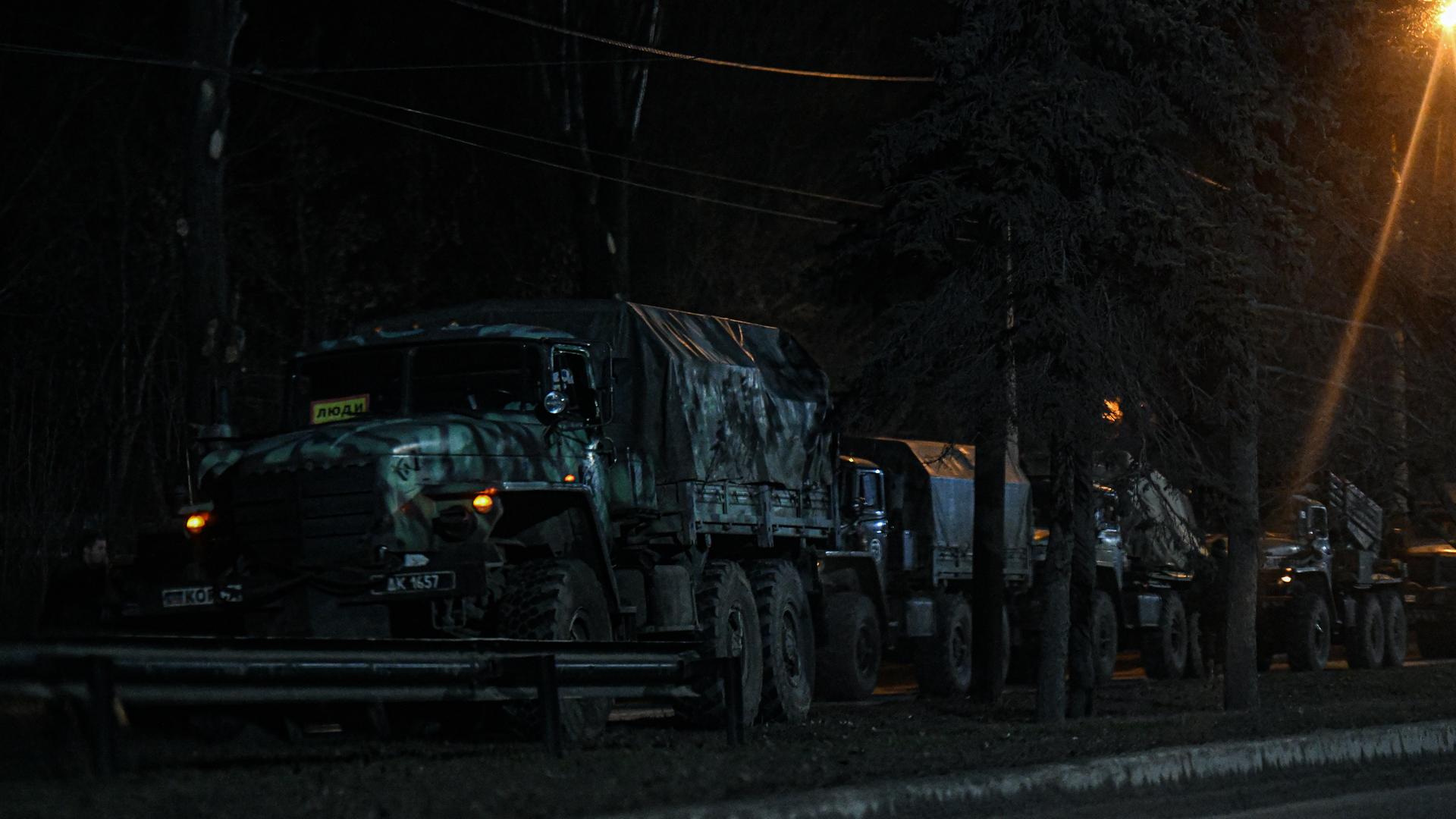 Véhicules militaires russes dans la région de Donetsk en Ukraine.