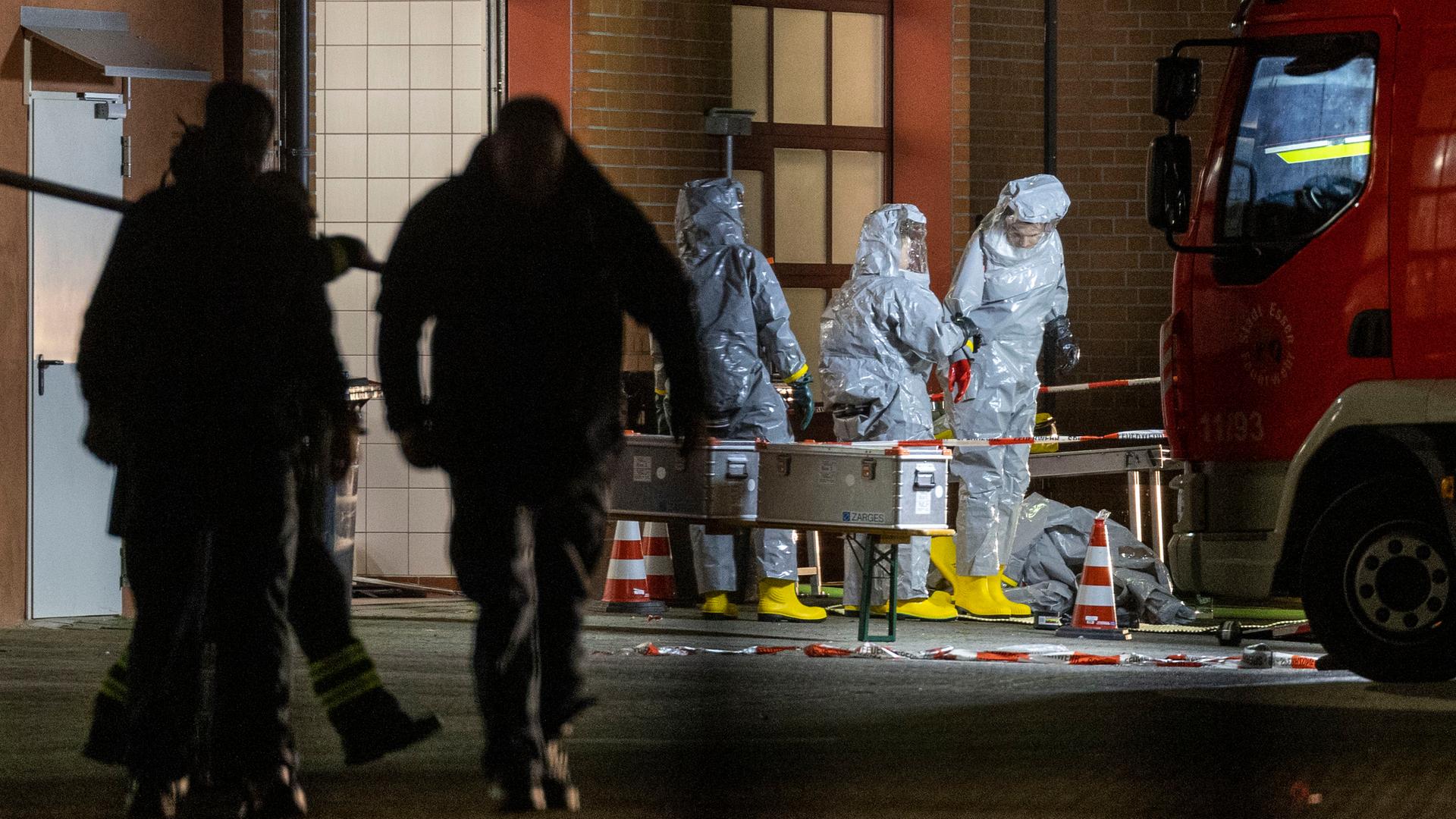 In Castrop-Rauxel soll ein Mann einen Terroranschlag vorbereitet haben. In Castrop-Rauxel soll ein Mann einen Terroranschlag vorbereitet haben.