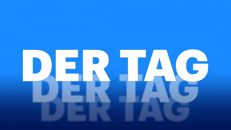 Das Podcastlogo von "Deutschlandfunk - Der Tag" zeigt den Schriftzug "Der Tag" in großen weißen Lettern vor blauem Hintergrund. Der Schriftzug wiederholt sich zwei Mal, immer kleiner im Hintergrund. Das Podcastlogo von "Deutschlandfunk - Der Tag" zeigt den Schriftzug "Der Tag" in großen weißen Lettern vor blauem Hintergrund. Der Schriftzug wiederholt sich zwei Mal, immer kleiner im Hintergrund.