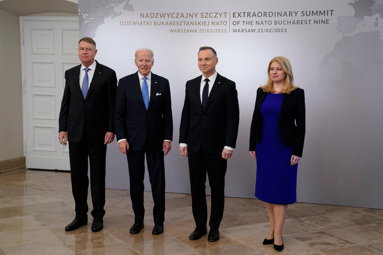 Mehrere Staats- und Regierungschefs nach Gesprächen im sogenannten Bukarest 9-Format. Mehrere Staats- und Regierungschefs nach Gesprächen im sogenannten Bukarest 9-Format.