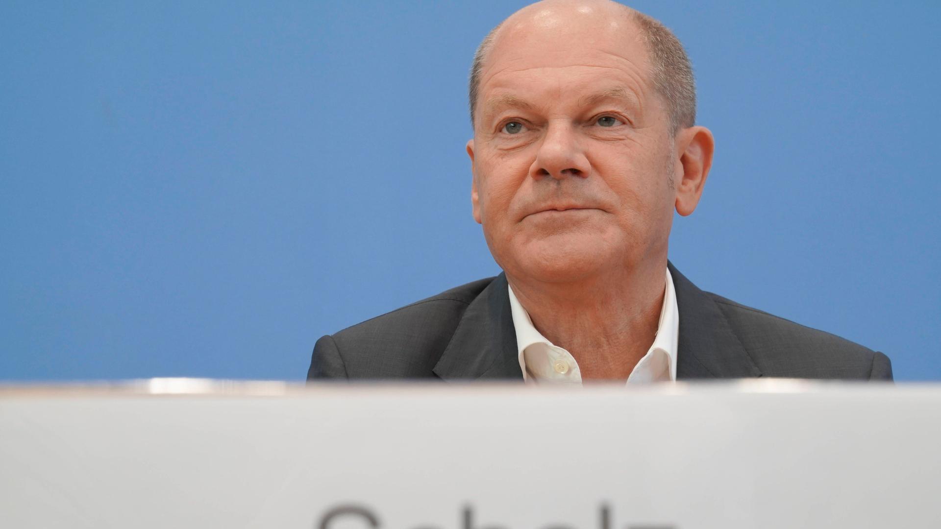 Energieversorgung - Bundeskanzler Scholz will neue Pipeline aus Spanien und Portugal