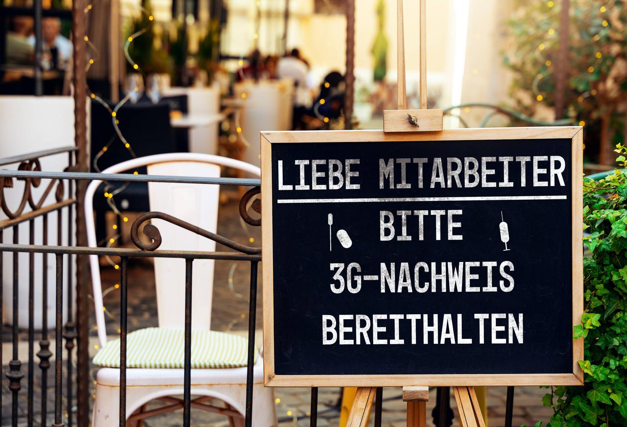 Das neue Infektionsschutzgesetz sieht unter anderem die Anwendung der 3G-Regel am Arbeitsplatz vor Das neue Infektionsschutzgesetz sieht unter anderem die Anwendung der 3G-Regel am Arbeitsplatz vor