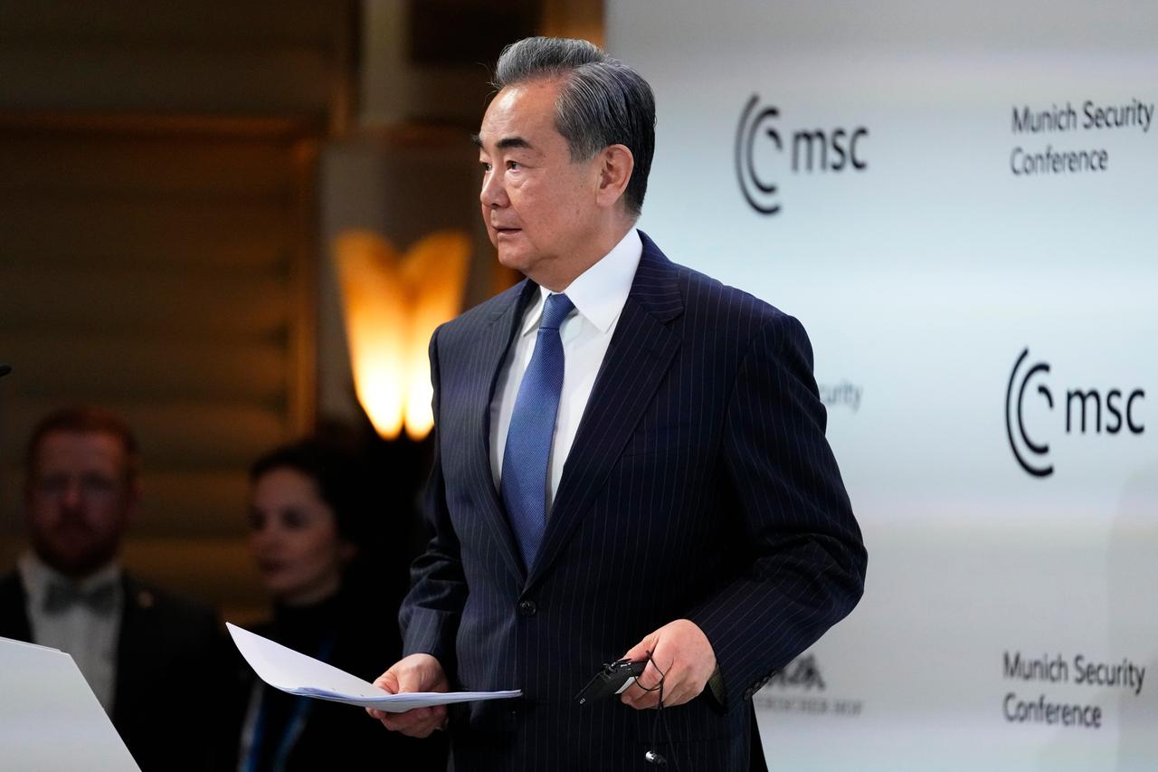 Der chinesische Außenpolitiker Wang Yi bei der Münchner Sicherheitskonferenz. Der chinesische Außenpolitiker Wang Yi bei der Münchner Sicherheitskonferenz.