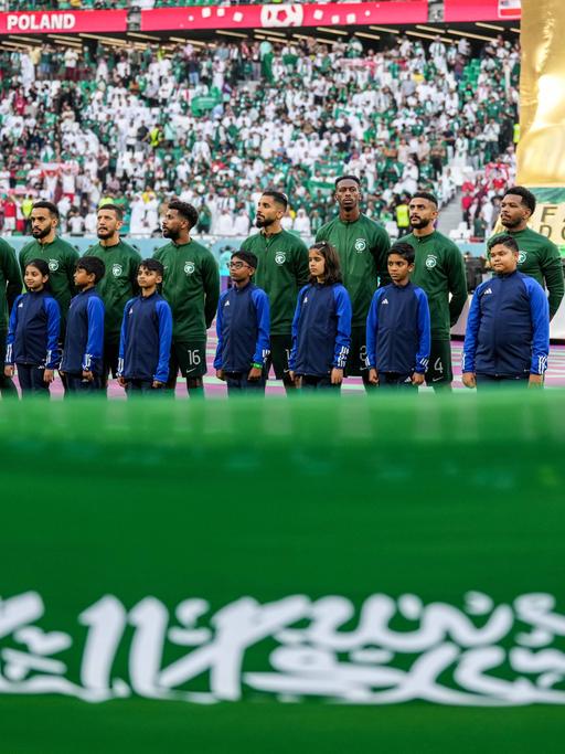 Die Mannschaft Saudi-Arabiens bei der Weltmeisterschaft 2022 in Katar.