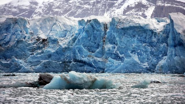 Spitzbergen , Koenigsfjord