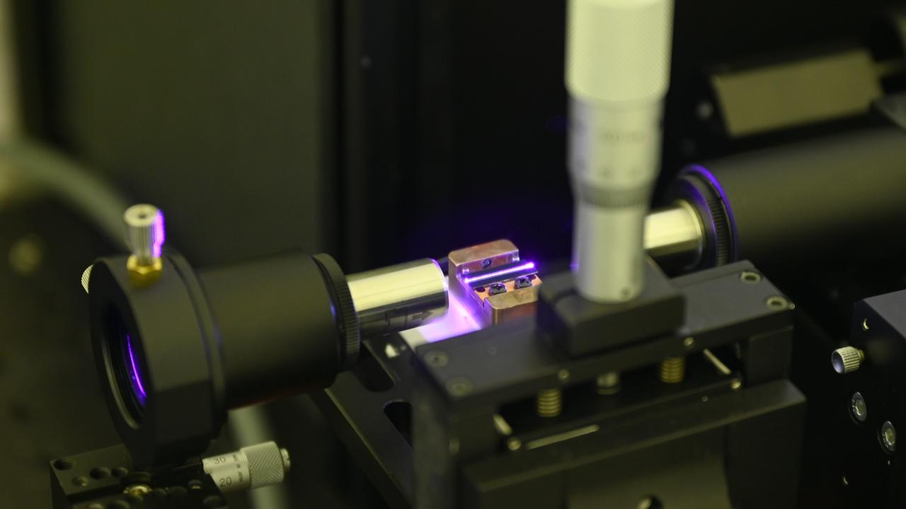 Quantentechnologie Im Wettkampf mit IBM und Google