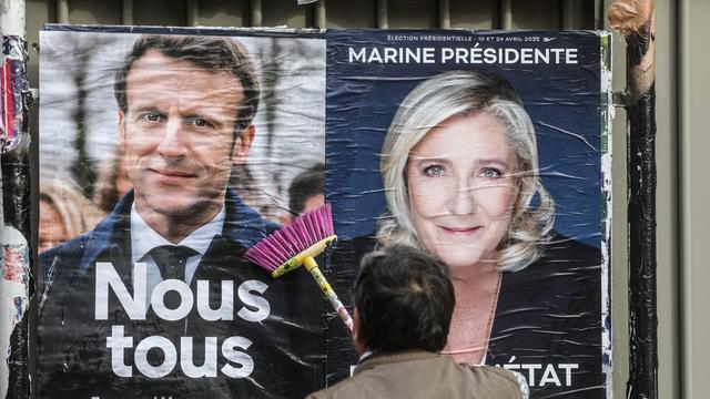 Im Rennen um die Präsidentschaft in Frankreich können die Wähler bei der Stichwahl in zwei Wochen zwischen Amtsinhaber Macron und Le Pen entscheiden.
