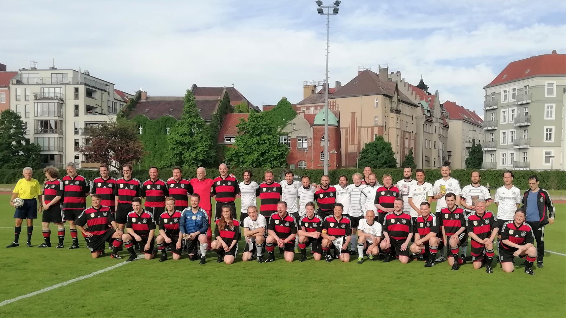 Spieler des FC Bundestag und der Autorennationalmannschaft Spieler des FC Bundestag und der Autorennationalmannschaft