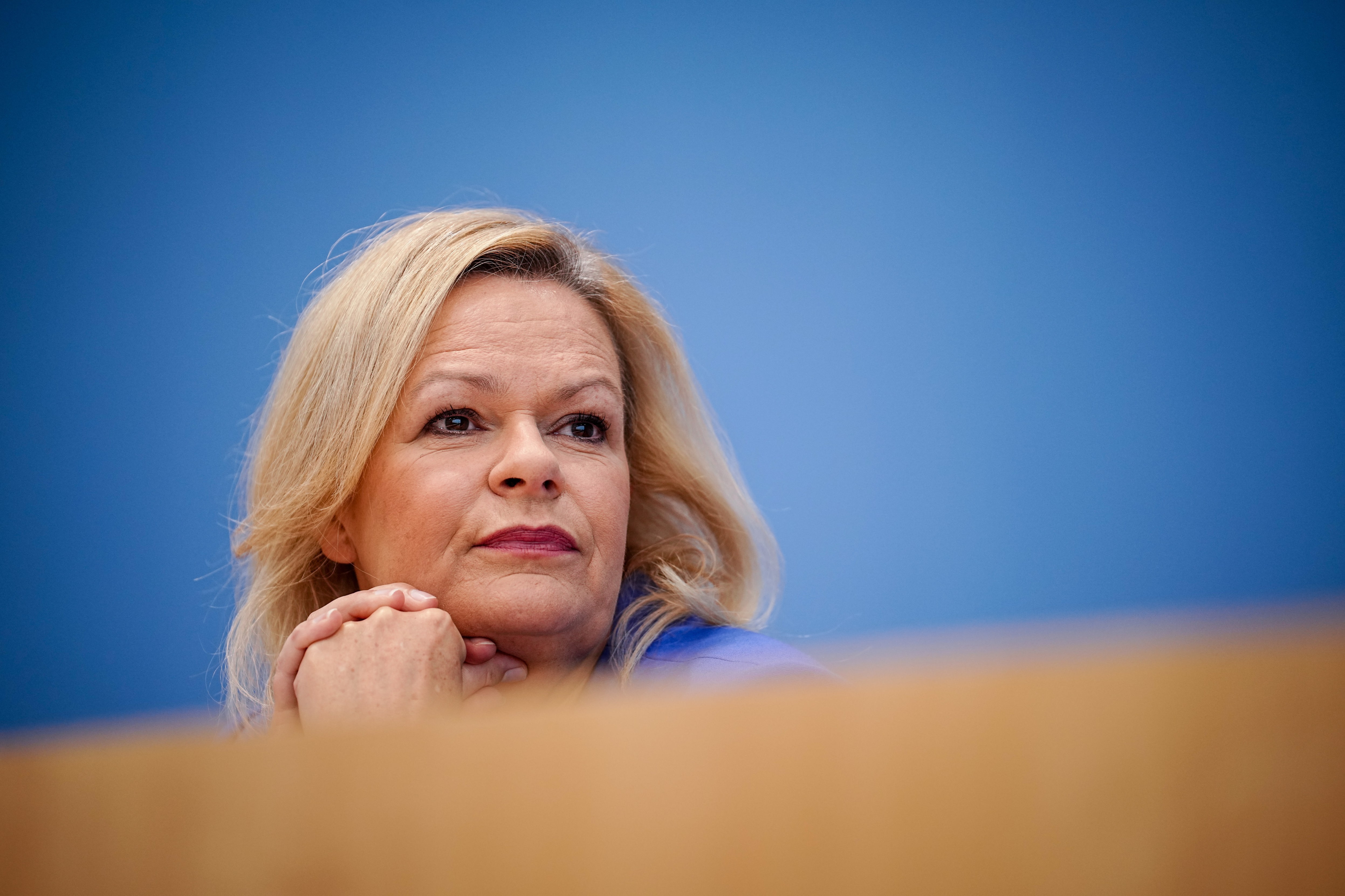 Medienbericht - Faeser will offenbar bis Frühsommer Ministerin bleiben und dann Spitzenkandidatin in Hessen werden