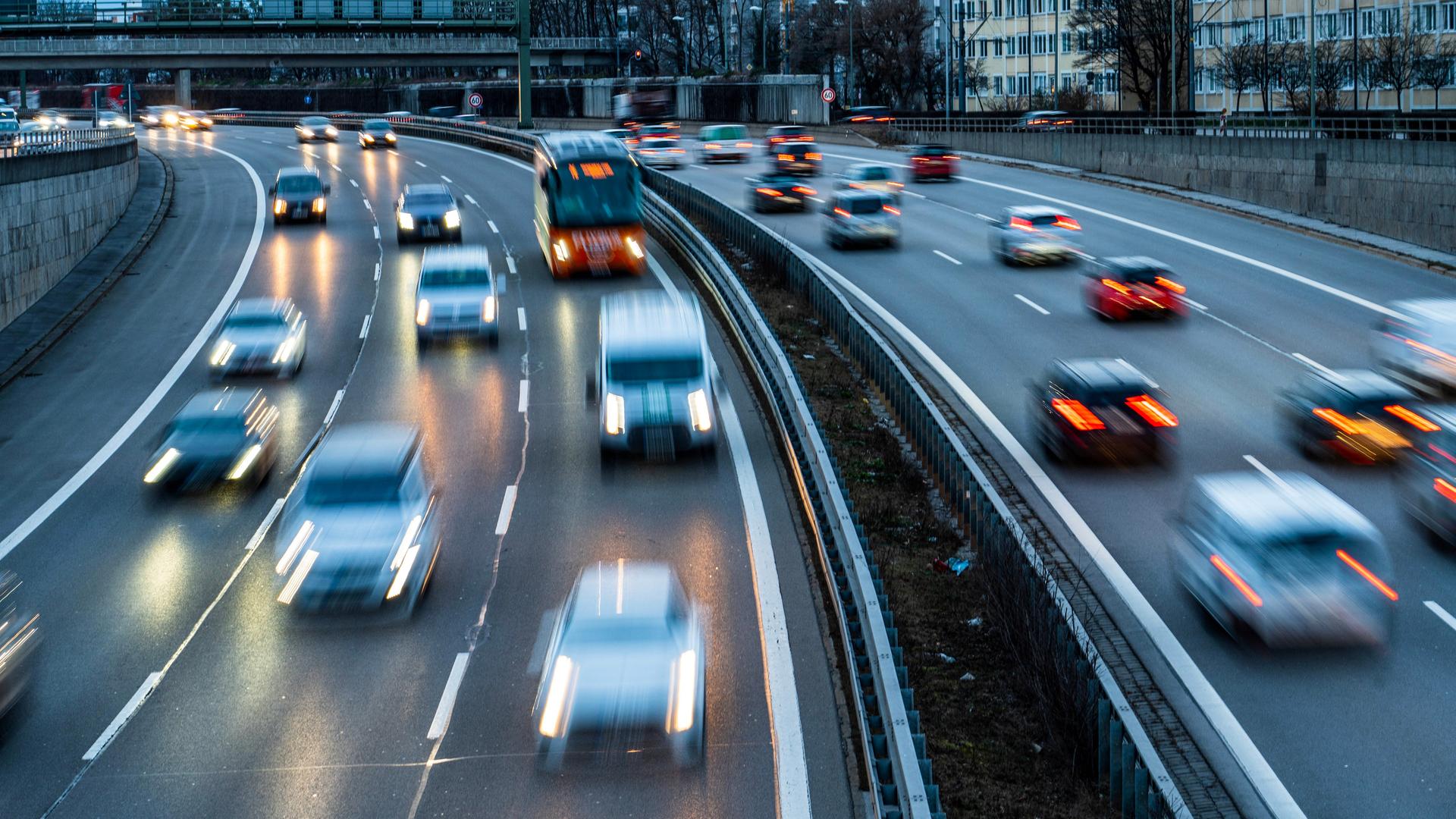 Projekt Autobahn: Neubau, Sanierung Und Verkehrswende