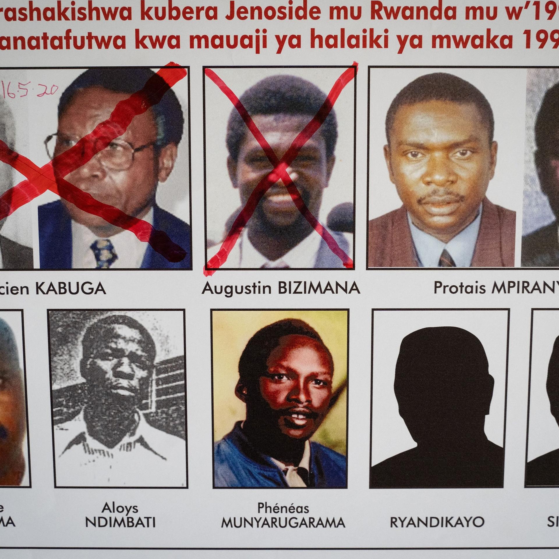 Ein Fahndungsfoto zeigt zehn Tatverdächtige von Ruanda. Die drei ersten sind ausgestrichen.