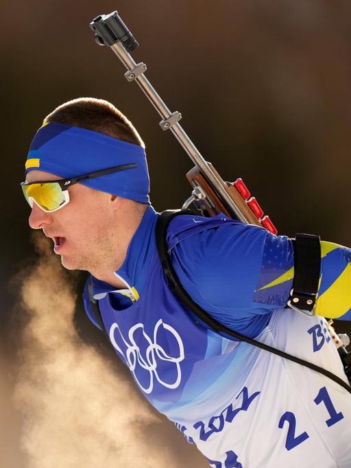 Der Biathlet Dmytro Pidrutschnji trat im Februar noch bei den Olympischen Winterspielen in Peking an. Inzwischen verteidigt er seine Heimat.