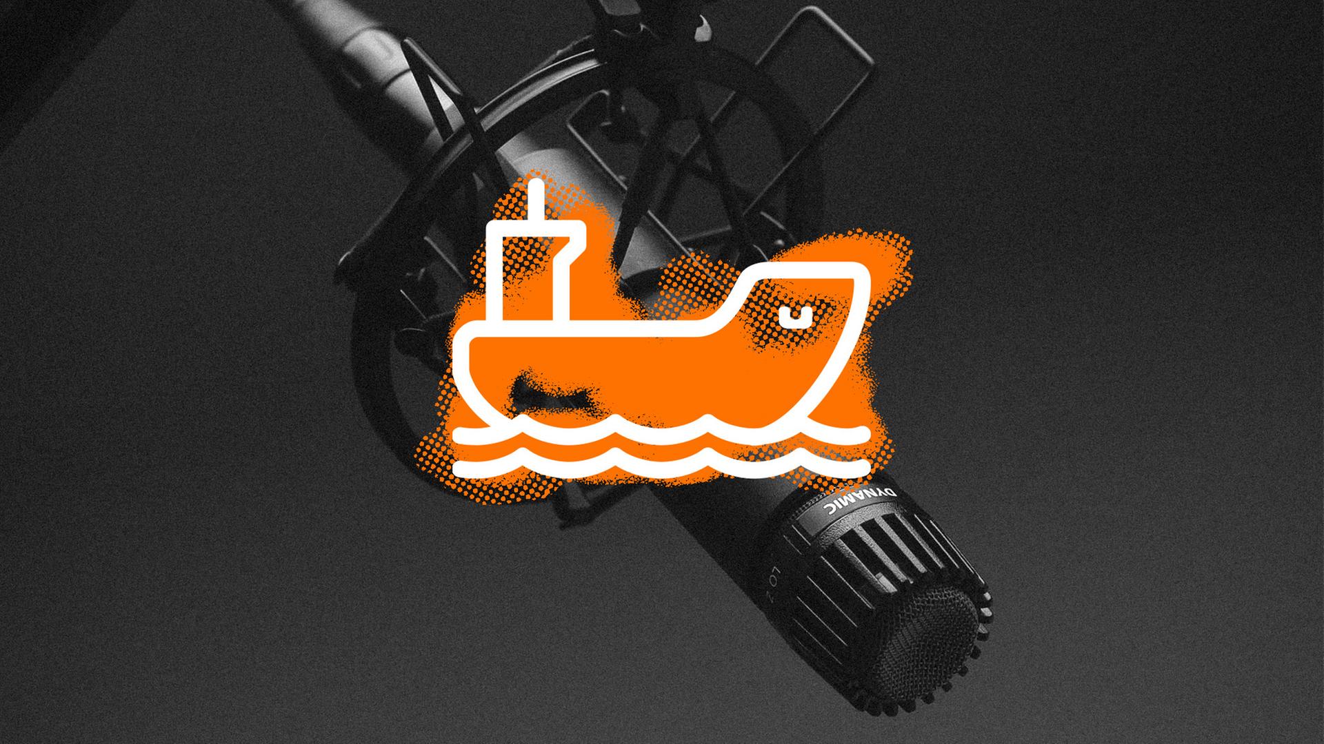 Ein Mikrofon zeigt nach unten, daüber ist eine Collage mit einem Schiff eingezeichnet. Ein Mikrofon zeigt nach unten, daüber ist eine Collage mit einem Schiff eingezeichnet.