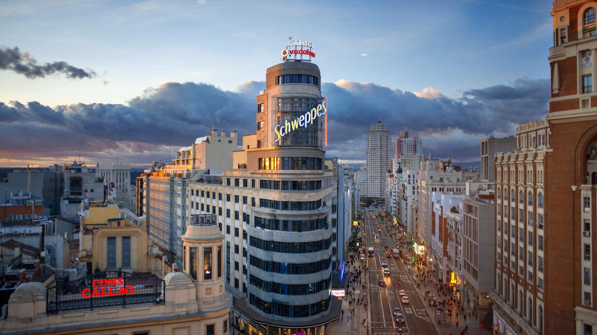 Das Schweppes-Gebäude in Madrid 