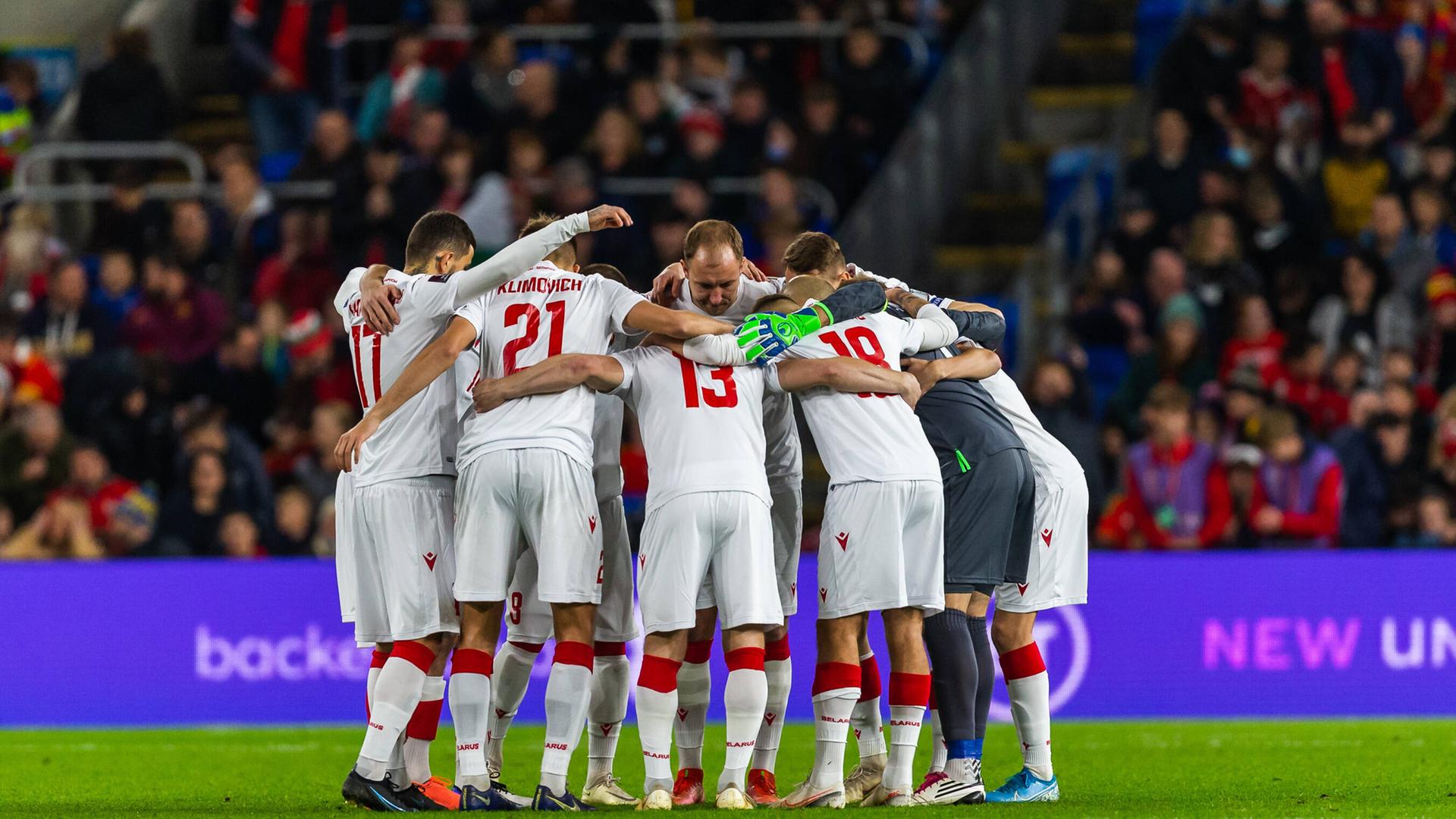 EMQualifikation Bericht fordern Ausschluss der