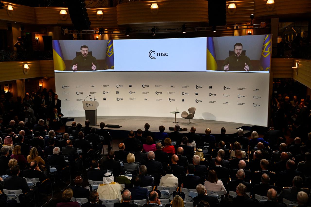 Der ukrainische Präsident Selenskyj spricht bei der Münchener Sicherheitskonferenz per Video Der ukrainische Präsident Selenskyj spricht bei der Münchener Sicherheitskonferenz per Video