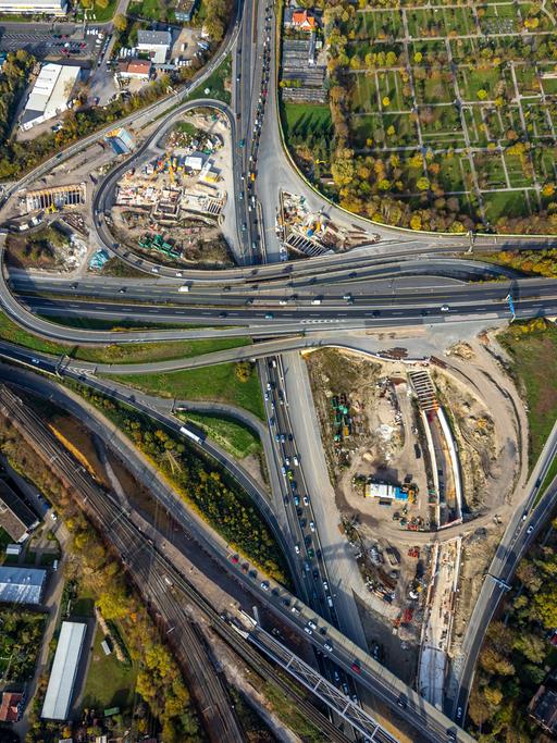 Verkehrswende-Pionier Helmut Holzapfel - „Hört Auf, Neue Autobahnen Zu ...