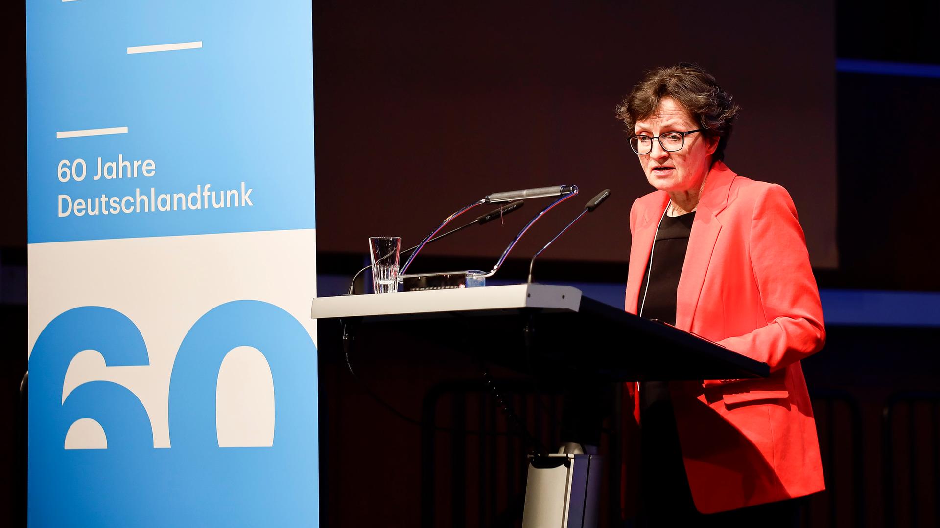 Deutschlandfunk-Chefredakteurin Birgit Wentzien beim 6. Kölner für Journalismuskritik am 19.5.2022. Deutschlandfunk-Chefredakteurin Birgit Wentzien beim 6. Kölner für Journalismuskritik am 19.5.2022.