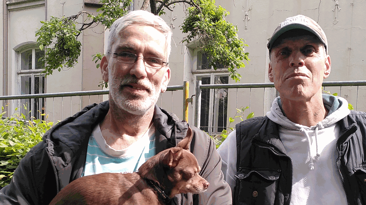 Waren für Schwarzfahren in Haft: Lutz (li.) und Matthias Waren für Schwarzfahren in Haft: Lutz (li.) und Matthias