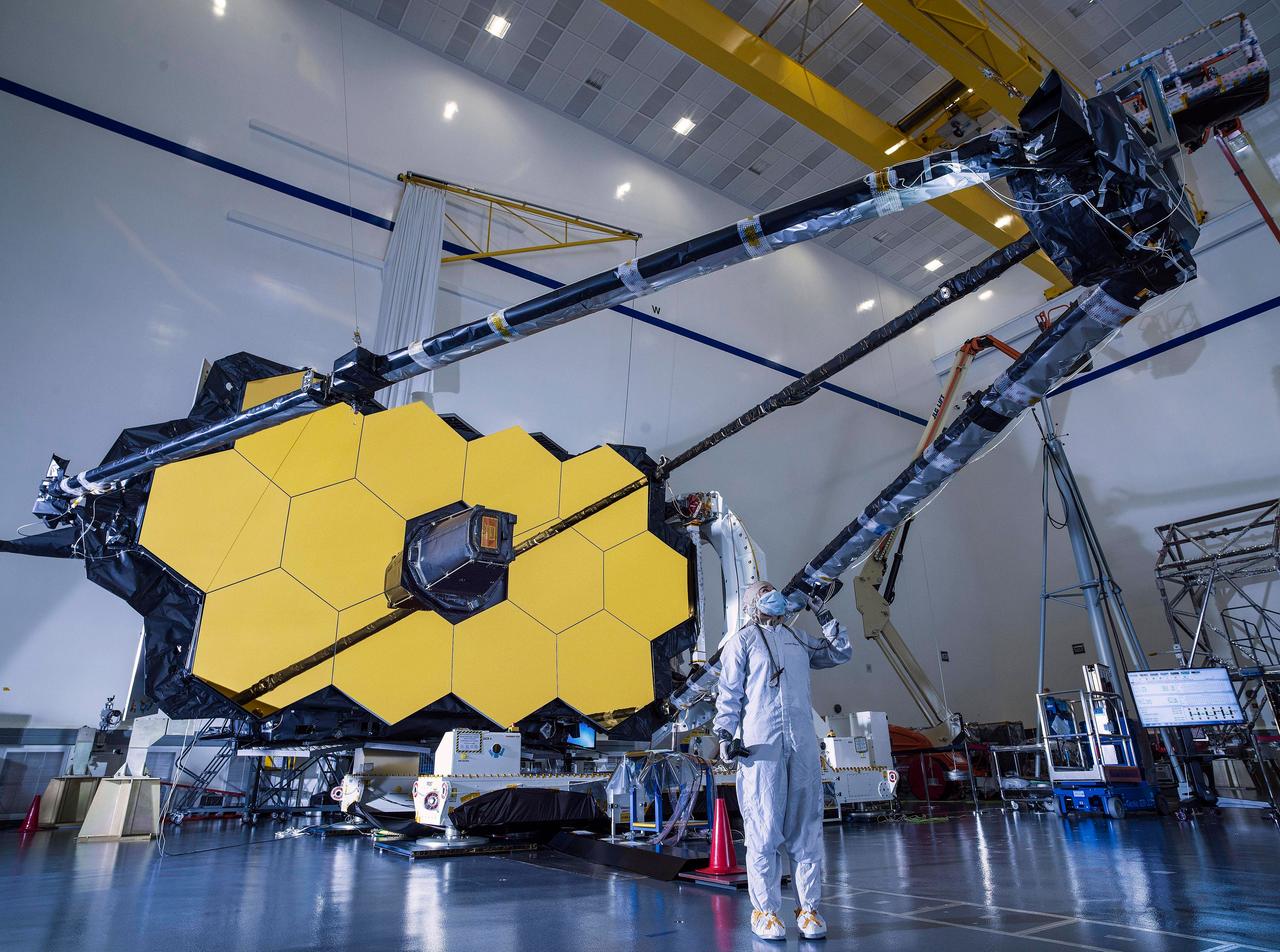 Das JWST in ausgefaltetem Zustand Das JWST in ausgefaltetem Zustand