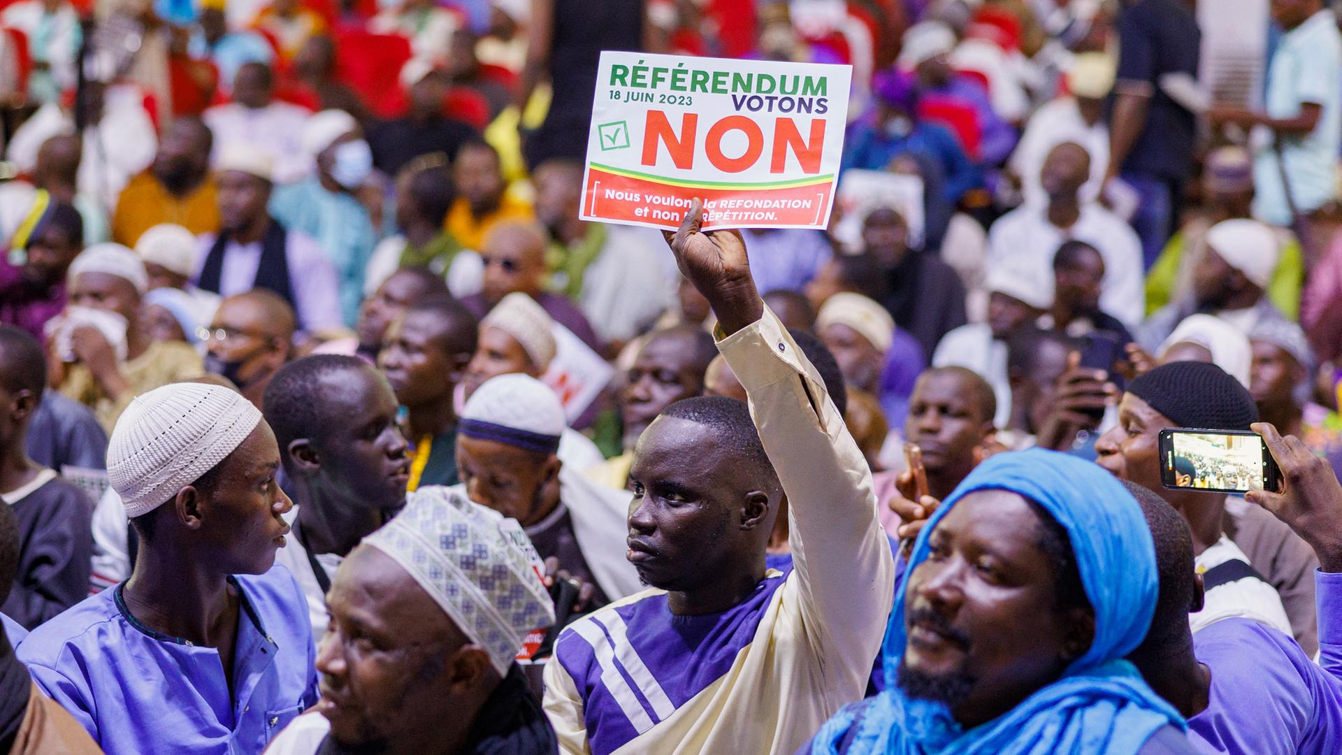 Volksabstimmung Mali entscheidet über neue Verfassung