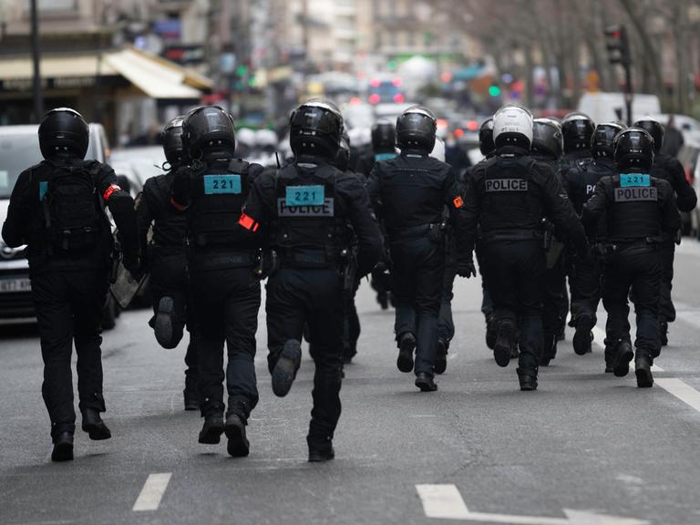 Polizeieinsatz bei einem Freiheitsmarch im Januar 2021.