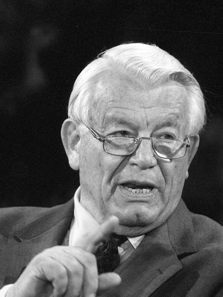 Porträtfoto des Journalisten und Verlegers Henri Nannen aus dem Jahr 1990. 