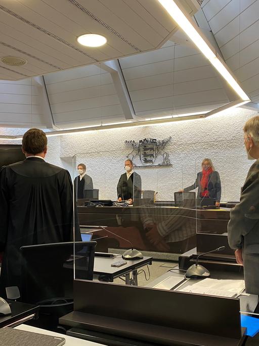 Der Gerichtssaal beim Prozess gegen den Handballtrainer. In der Mitte Richter Richter Johannes Steinbach.