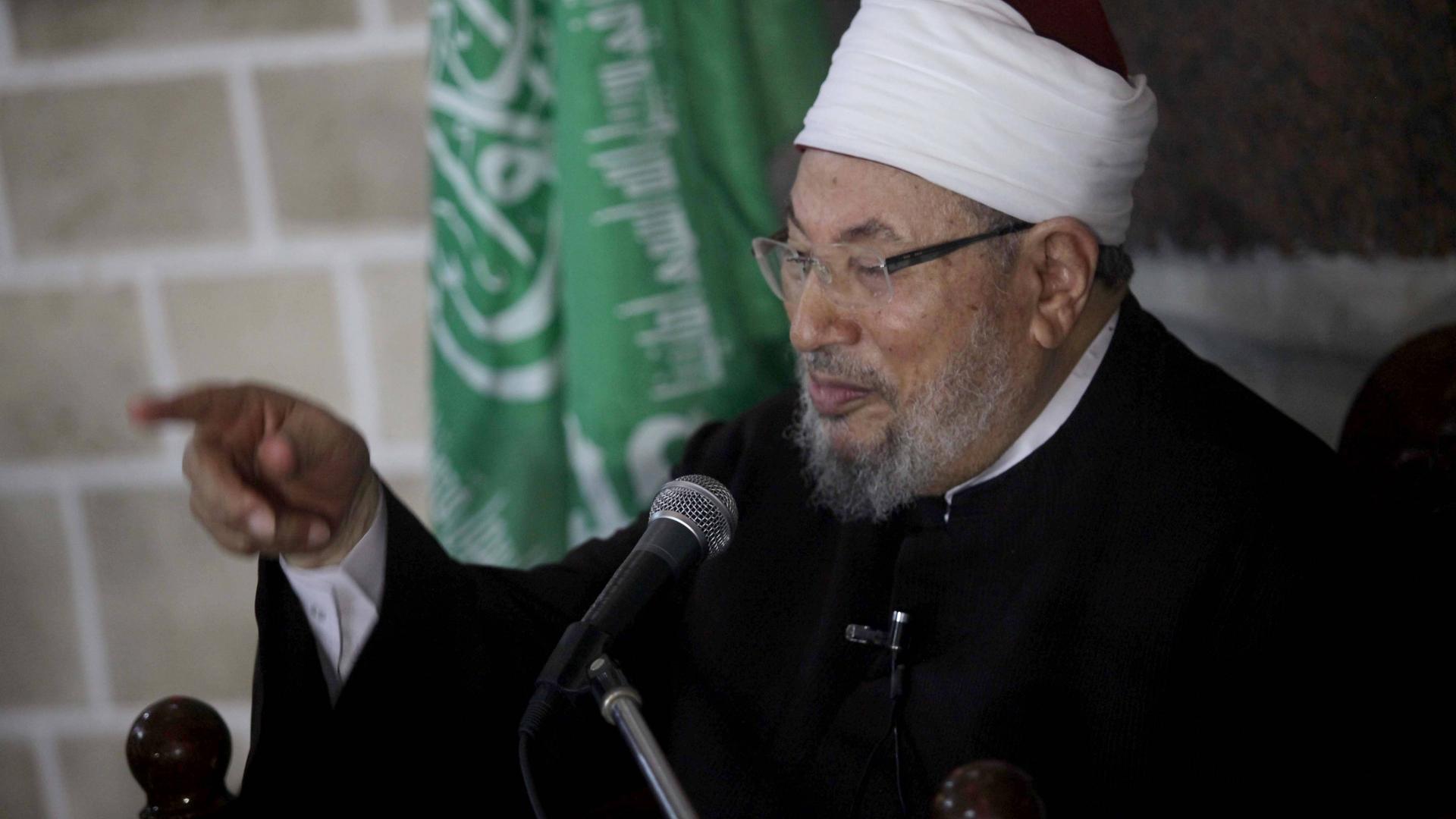 Yusuf al-Qaradawi. Yusuf al-Qaradawi.