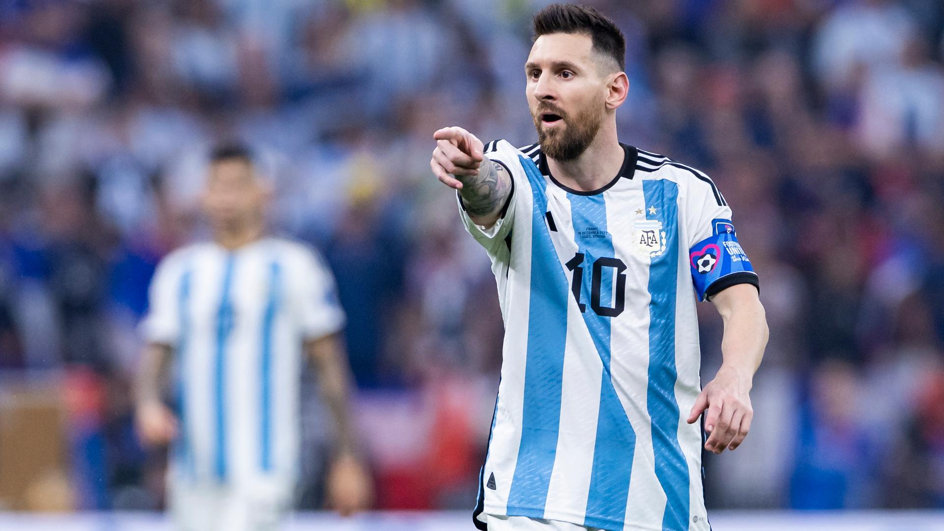Argentiniens Fußballnationalspieler Lionel Messi im WM-Finale gegen Frankreich Argentiniens Fußballnationalspieler Lionel Messi im WM-Finale gegen Frankreich