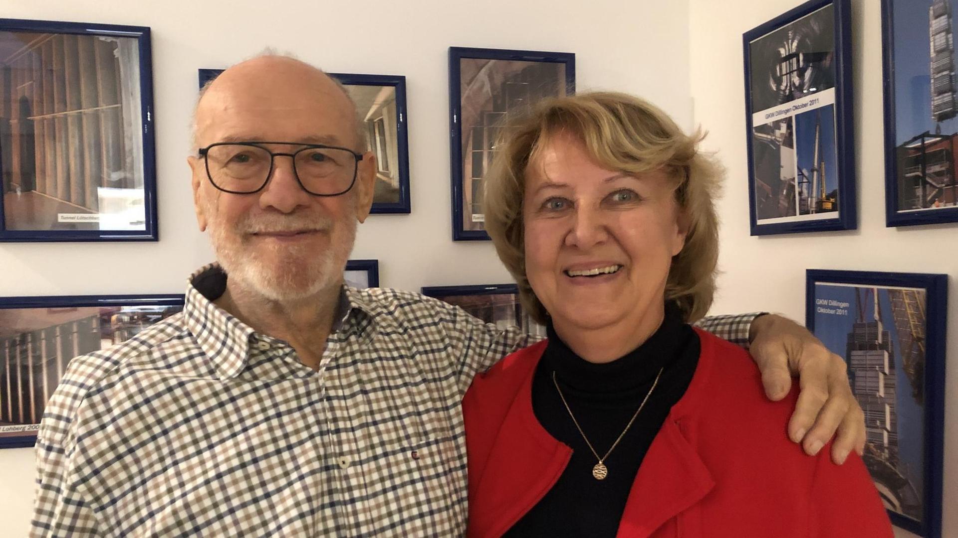 Ost-West-Geschichten mit dem Ehepaar Joachim und Heike Gottschalk aus dem brandenburgischen Münchehofe (Dahme-Spreewald) Ost-West-Geschichten mit dem Ehepaar Joachim und Heike Gottschalk aus dem brandenburgischen Münchehofe (Dahme-Spreewald)