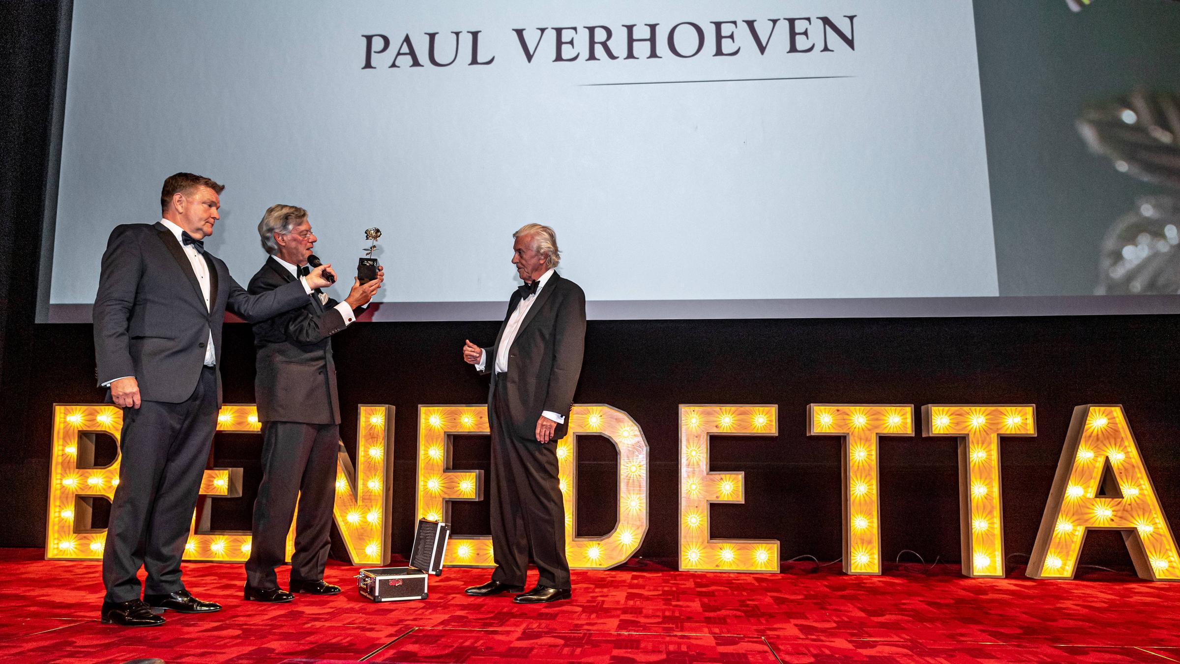 10/12/2021, Amsterdam, Netherlands: Paul Verhoeven was awarded the Jan ...</p>

                        <a href=