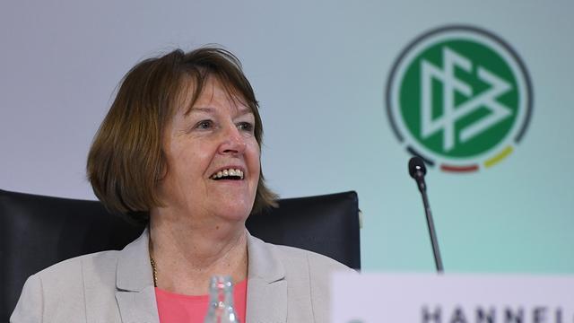 Hannelore Ratzeburg auf dem DFB-Bundestag 2022