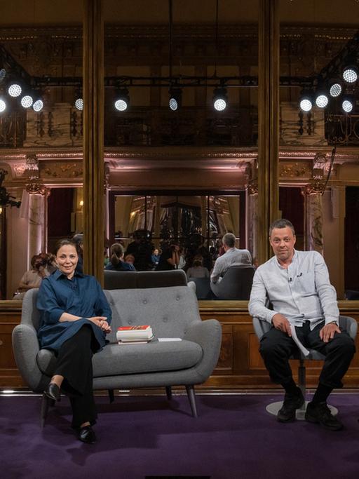 Literarisches Quartett am 26.5.2022: Jakob Augstein, Thea Dorn, Moritz von Uslar, Eva Menasse (v.l.)