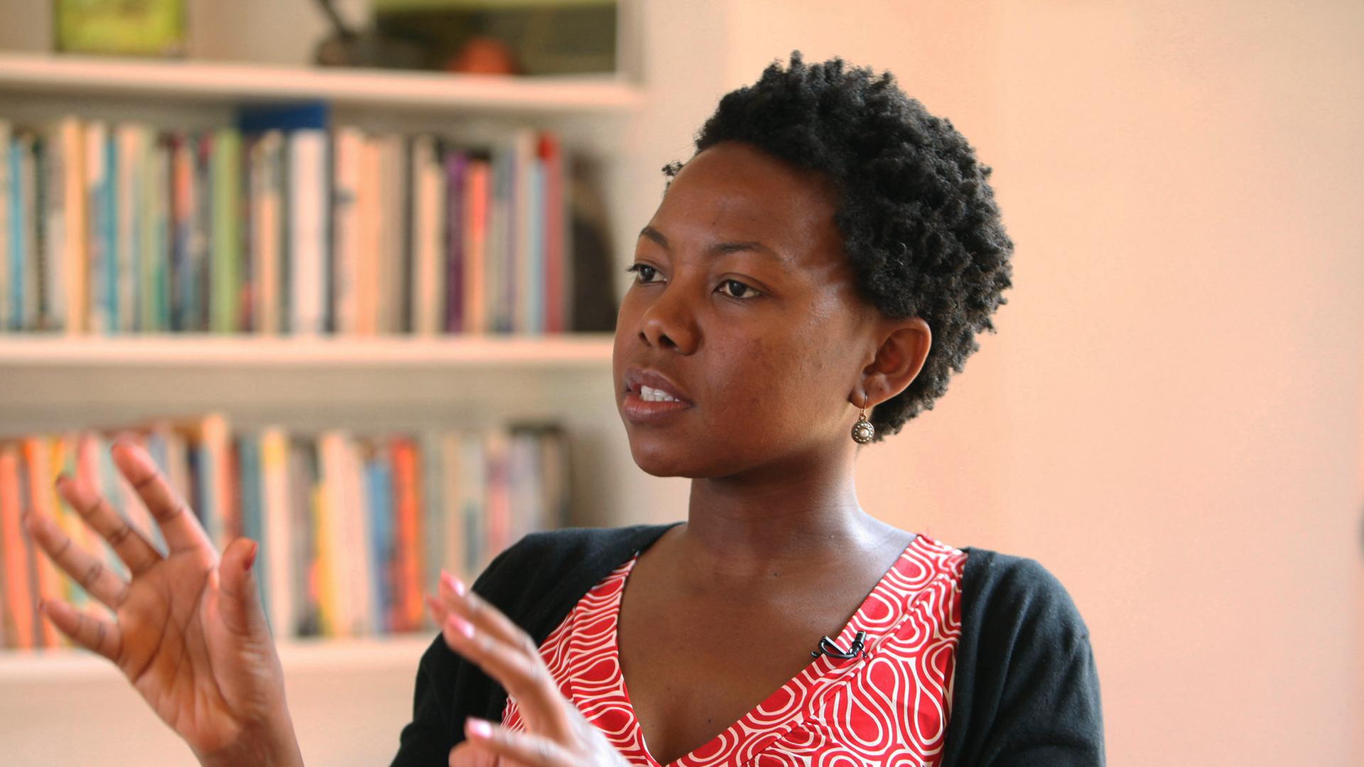 NoViolet Bulawayo NoViolet Bulawayo