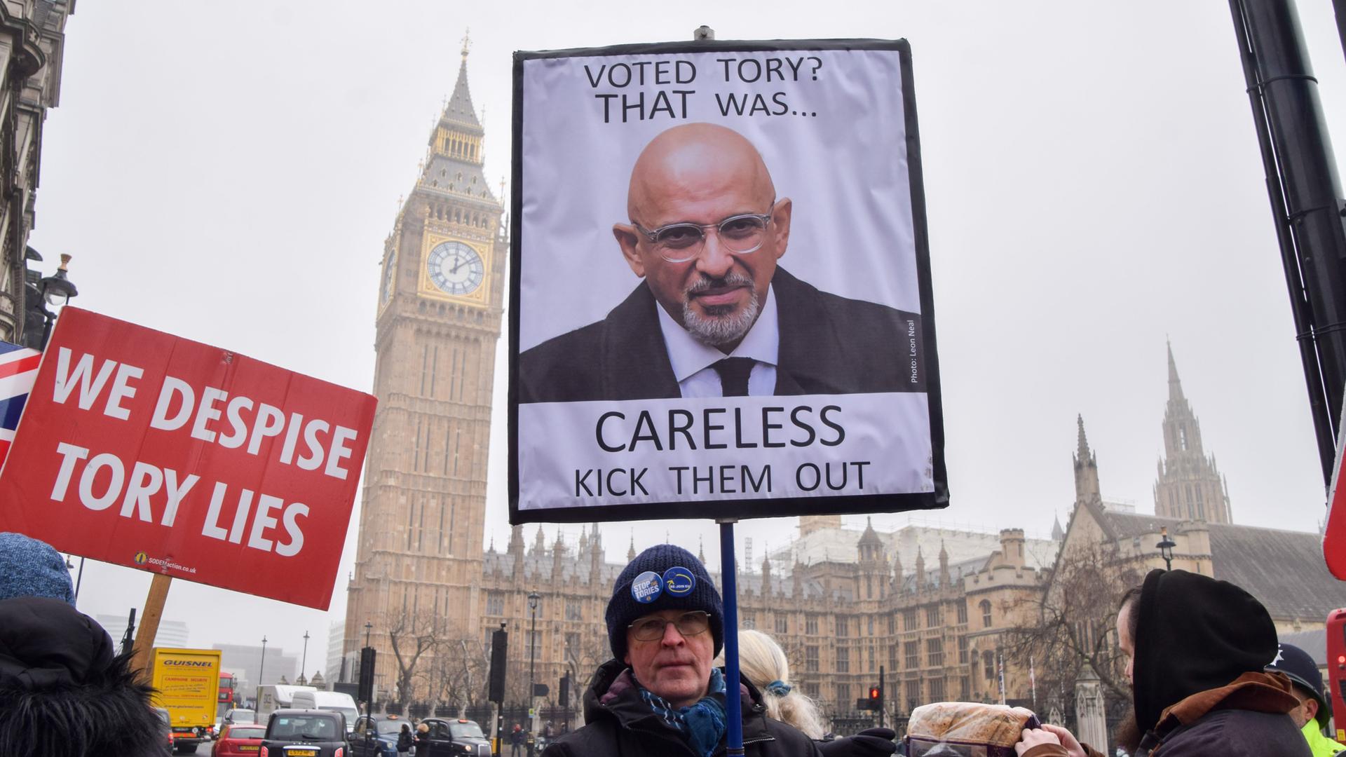 Großbritannien - Premier Sunak entlässt Kabinettsminister Zahawi wegen Steueraffäre