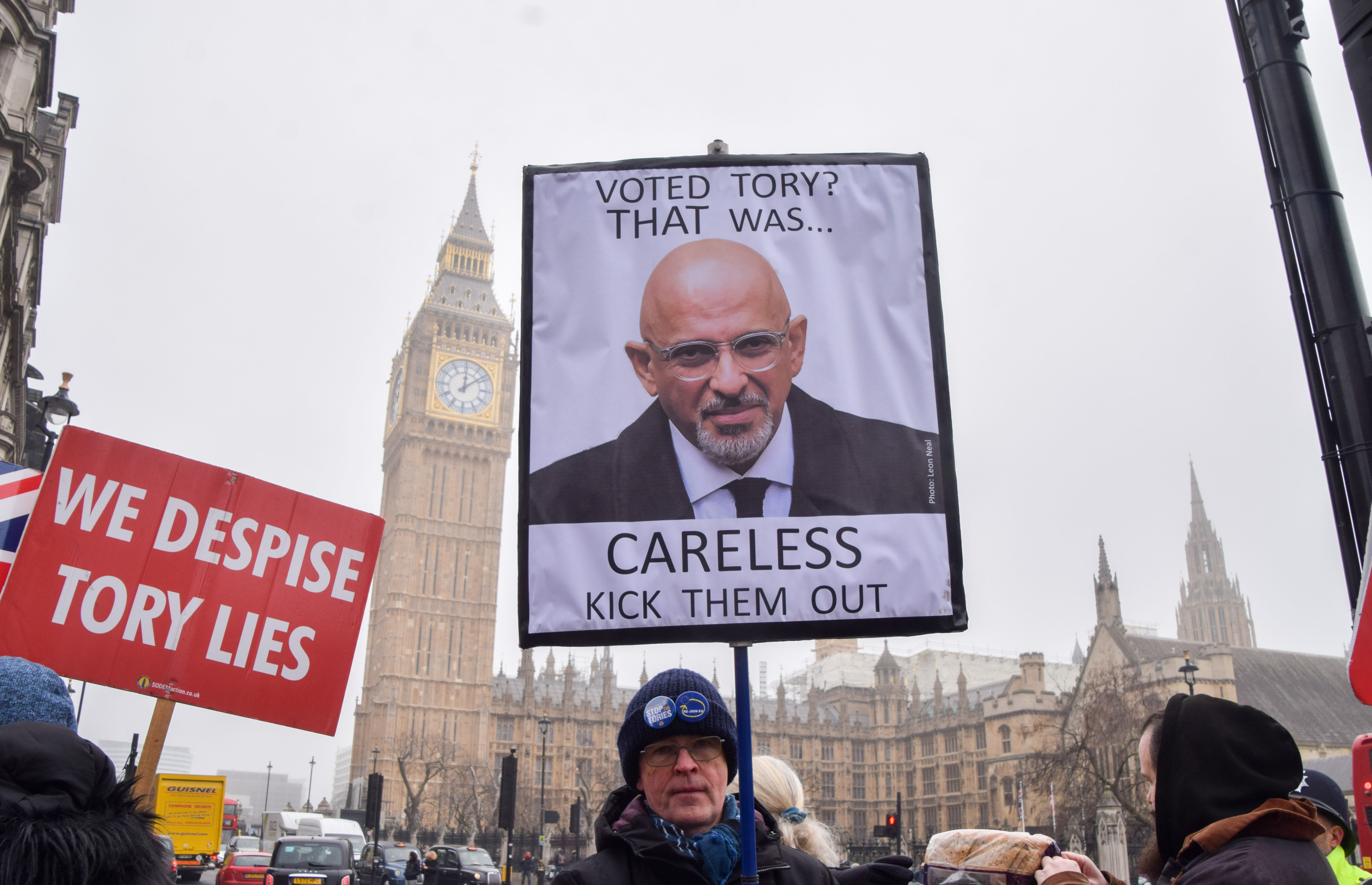Großbritannien - Premier Sunak entlässt Kabinettsminister Zahawi wegen Steueraffäre