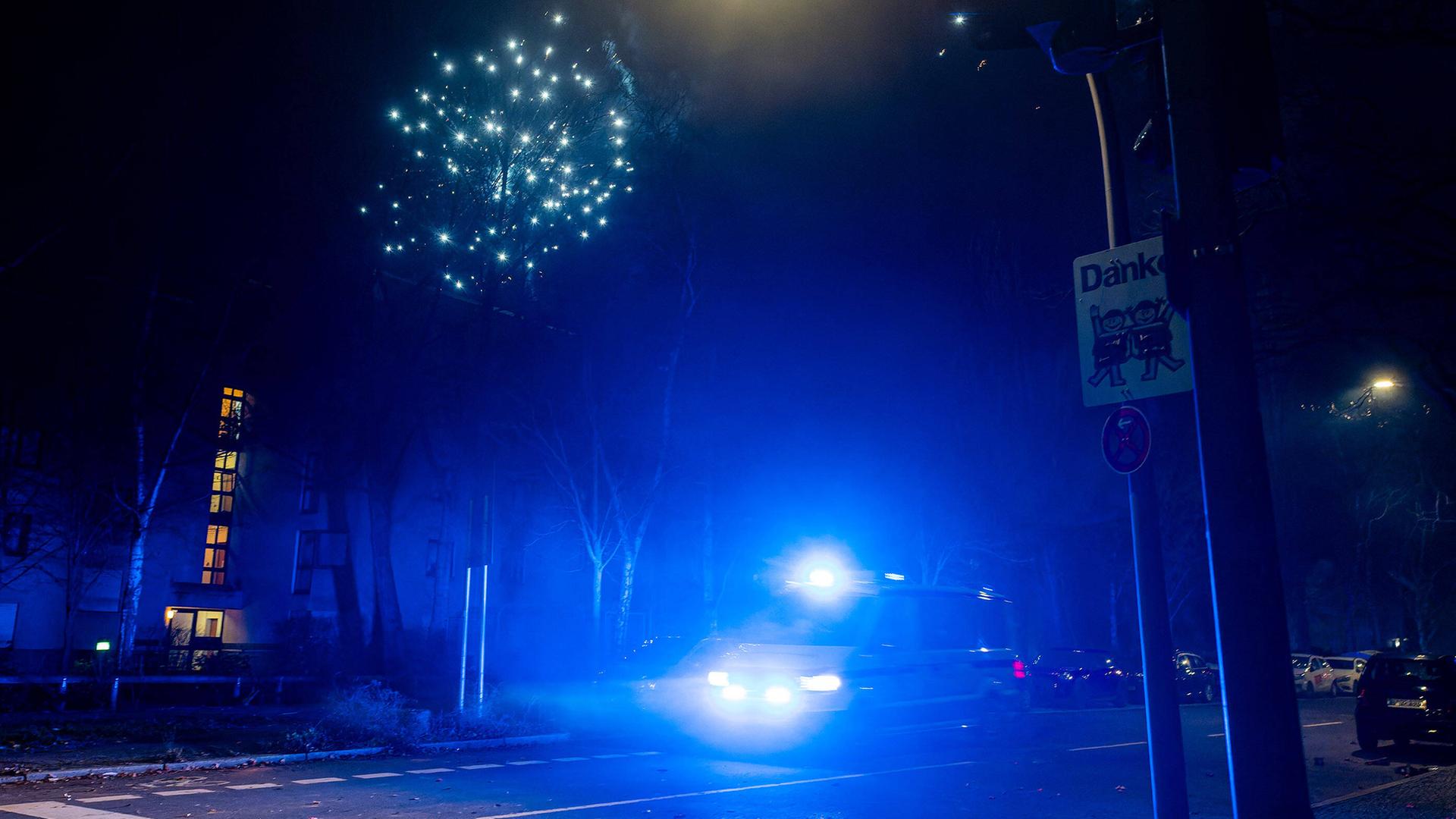 Silvesterkrawalle in Berlin: Wie man in Neukölln auf die Nacht schaut