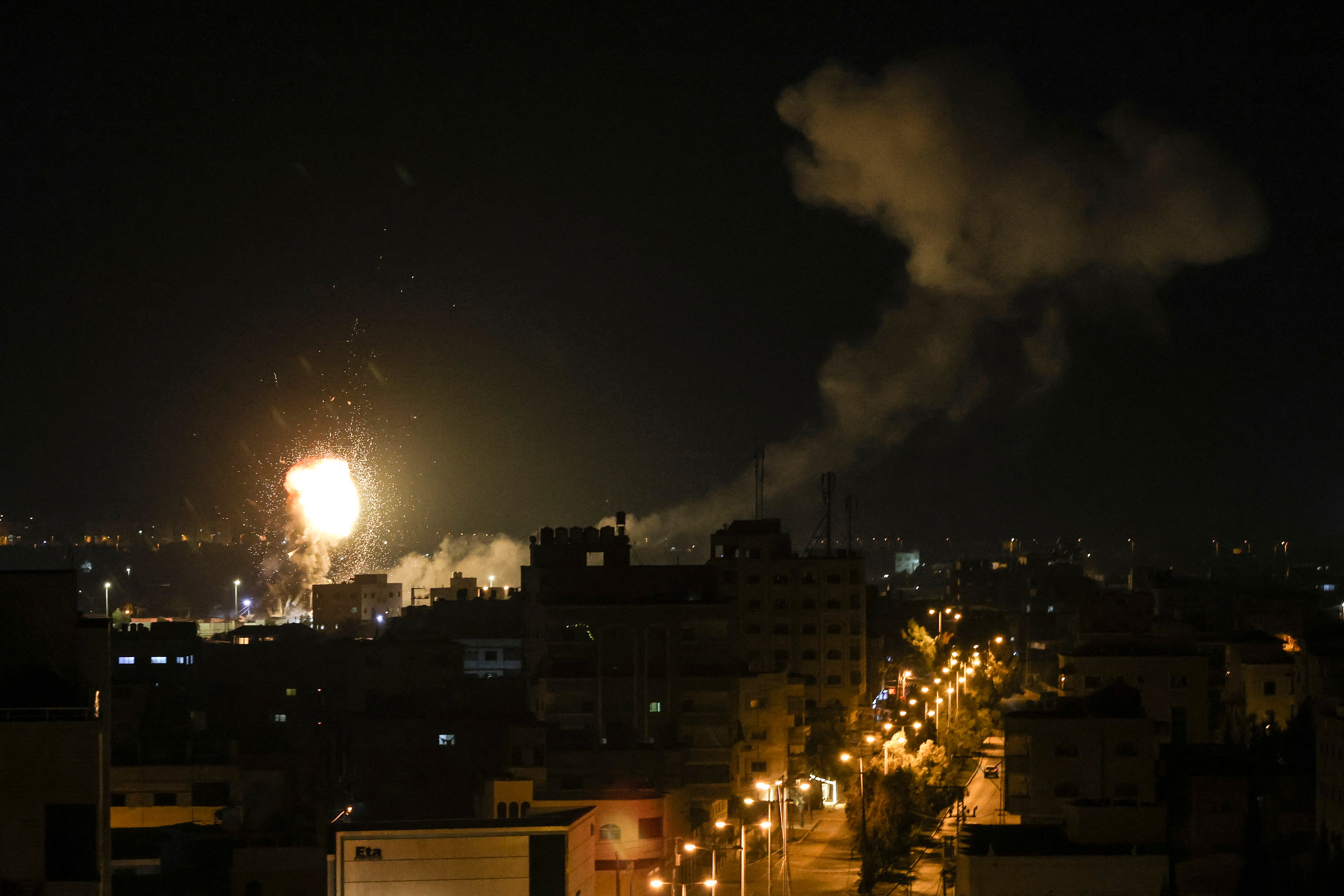 Neue Eskalation in Nahost - Israel fängt Raketen aus Gaza ab und greift mit Kampfflugzeugen an