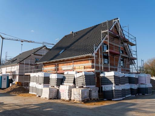 Gebäudedämmung, Fassadendämmung, Dämmung, Gebäudeenergiegesetz