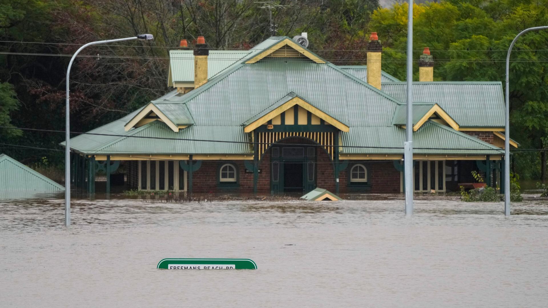 Australien - Katastrophenfall wegen Hochwasser in Sydney ausgerufen