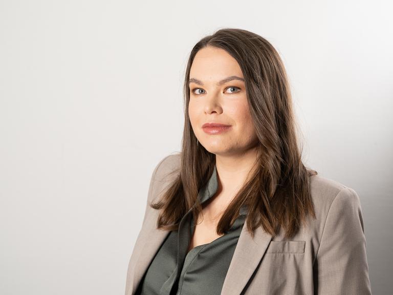 Porträtfoto von Valeria Dobralskaya