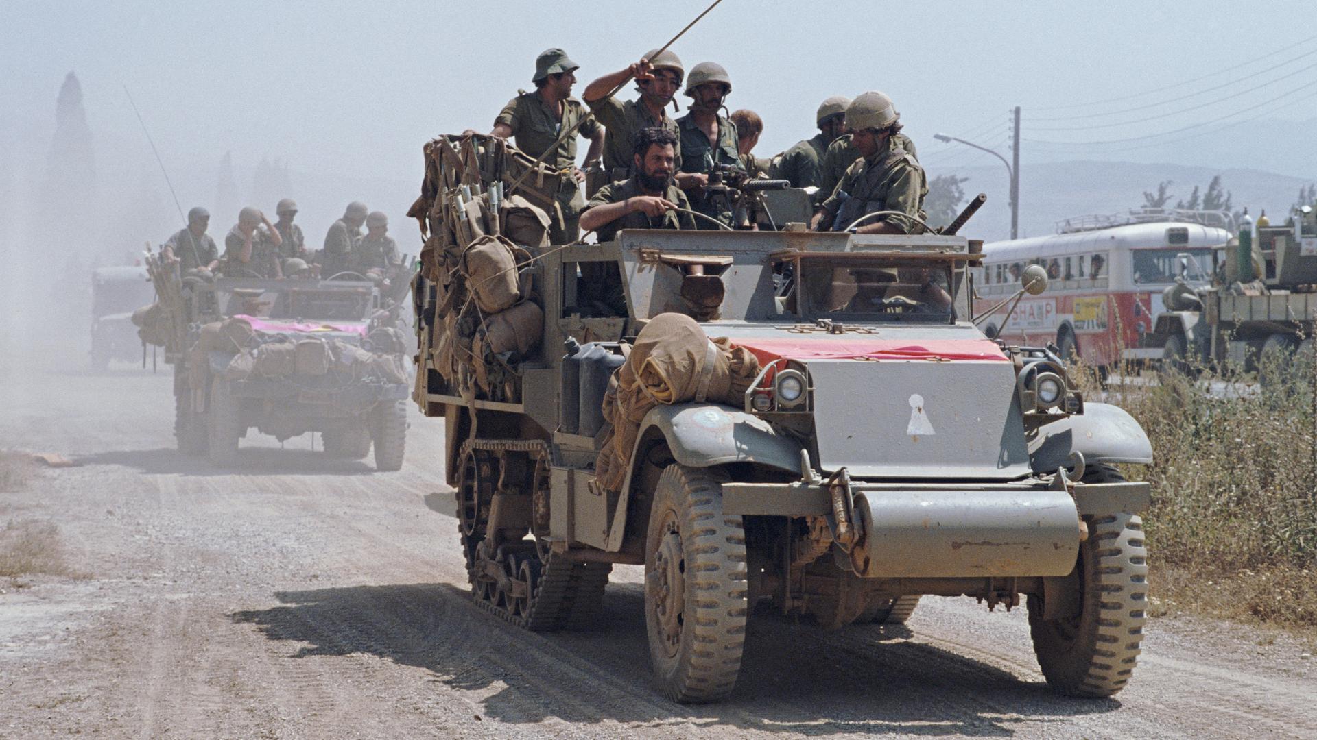 Israelische Soldaten bei der Invasion im Libanon 1982